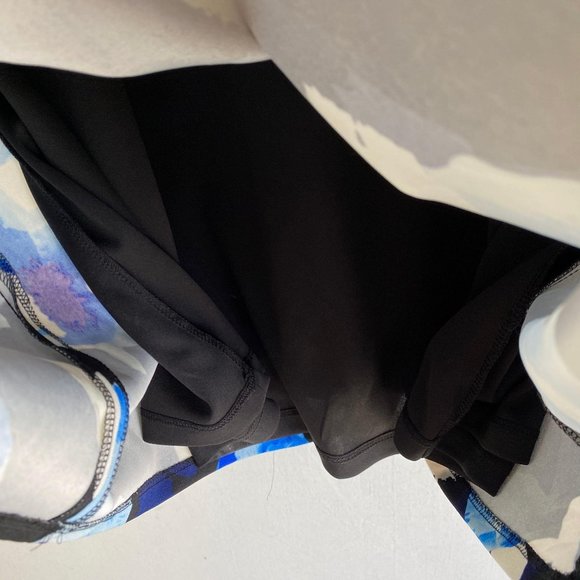 MAGGY LONDON Black & Blue Floral Dress NWT - Picture 6 of 9